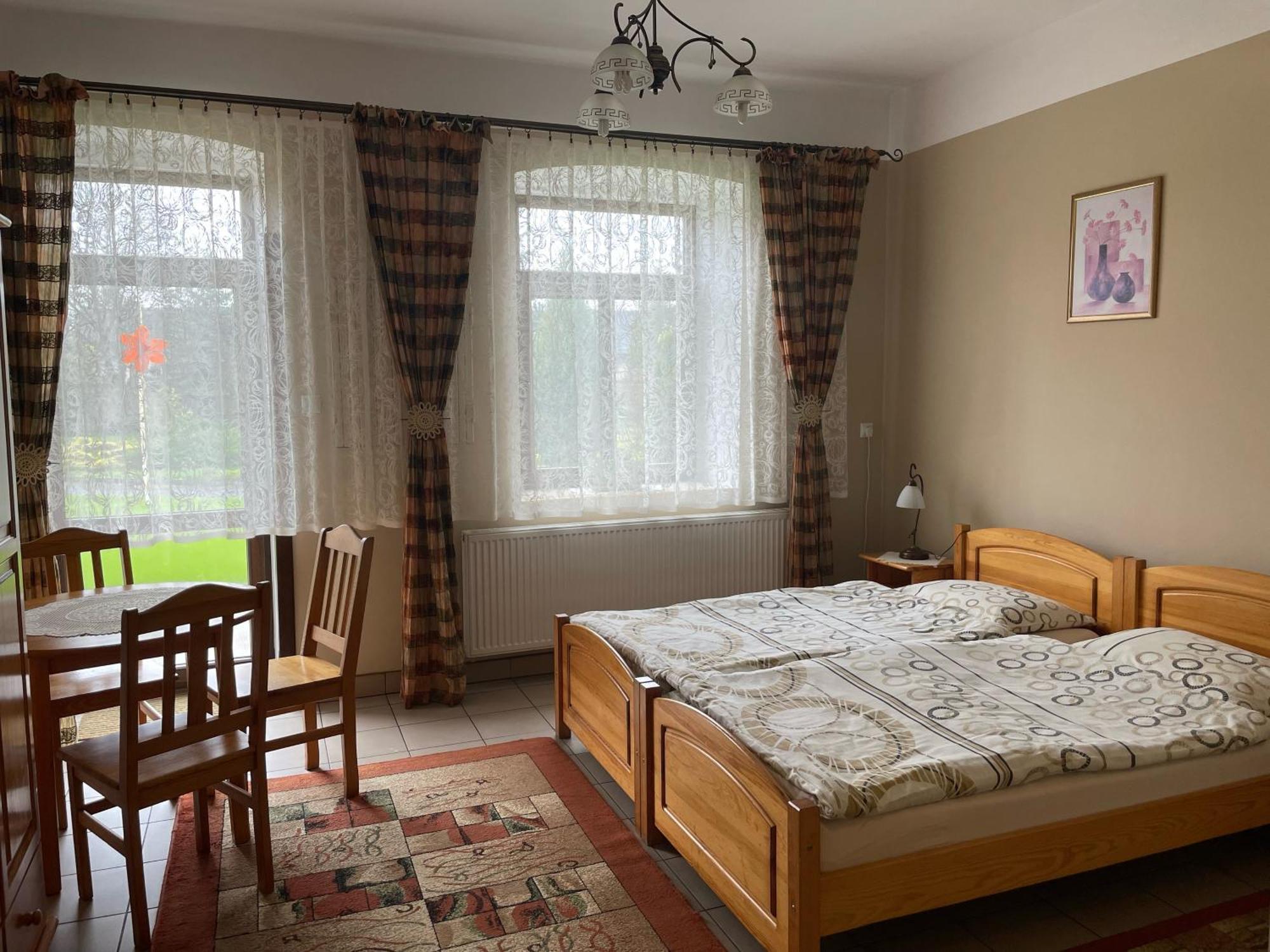 Jurajka Hotel Zarki Eksteriør billede